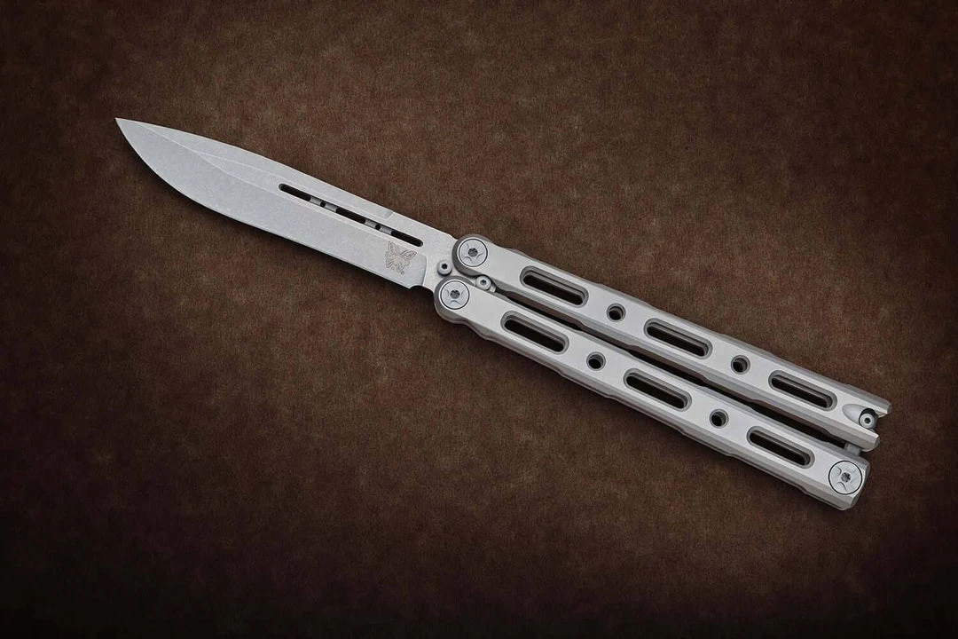 Benchmade 85 Billet Ti Balisong Butterfly 4.4" CPM-S30V 7 Benchmade 85 Billet Ti Balisong Butterfly 4.4" CPM-S30V