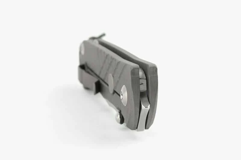 CHRIS REEVE KNIVES Chris Reeves Umnumzaan 5 CHRIS REEVE KNIVES Chris Reeves Umnumzaan