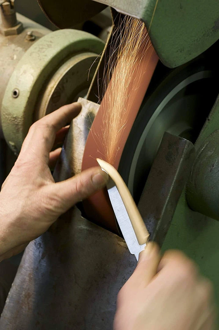 Helle Knives Helle Utvær Knife Model 600 (Made In Norway) 6 Helle Knives Helle Utvær Knife Model 600 (Made In Norway)