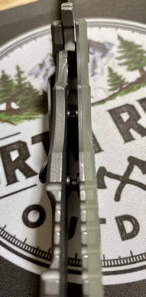 RICK HINDERER All Knife Brands Hinderer Eklipse Harpoon Spanto Knife Working Finish Blue/Translucent Green G10 3.5" 11 RICK HINDERER All Knife Brands Hinderer Eklipse Harpoon Spanto Knife Working Finish Blue/Translucent Green G10 3.5"