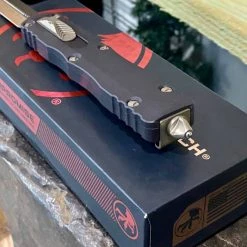 All Knife Brands Microtech 227-13 Dirac Delta D/E - Black Handle - Bronze Blade