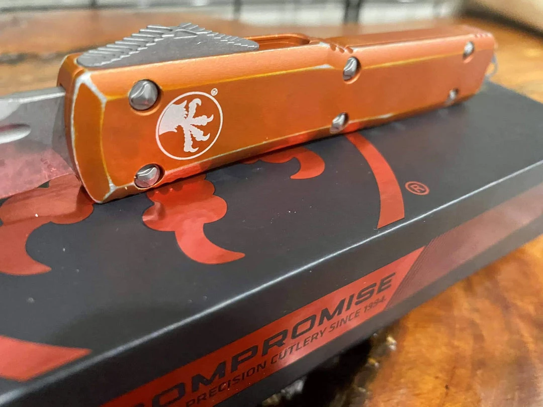 All Knife Brands Microtech Ultratech T/E OTF 3.46" Apocalyptic Blade, Orange Distressed 123-10DOR 6 All Knife Brands Microtech Ultratech T/E OTF 3.46" Apocalyptic Blade, Orange Distressed 123-10DOR